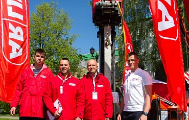 Выставка в Екатеринбурге "Дерево+Дом. Коттедж. Дача"