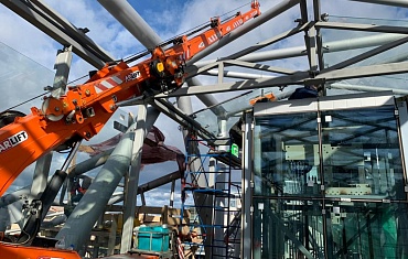 Установка стеклянных перекрытий